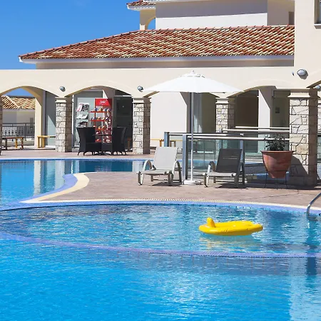 Апарт-отель Club St. George (adults Only) Tremithousa