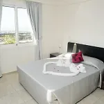 Club St. George 3*