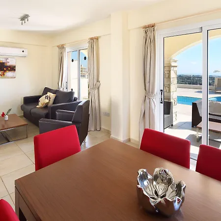 Club St. George (adults Only) מלון דירות 3*