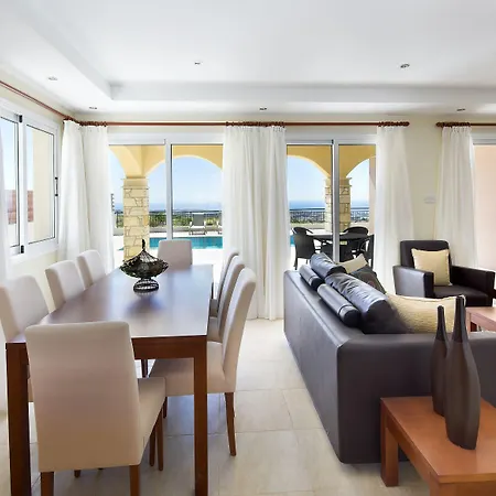 Aparthotel Club St. George (adults Only)