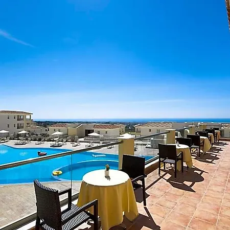 Club St. George (adults Only)