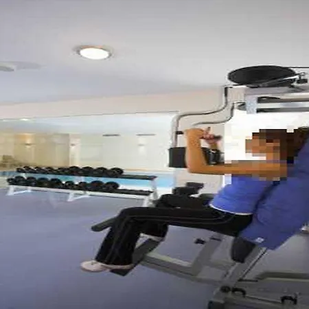클럽 세인트 조지 아파트호텔 Trimitusa