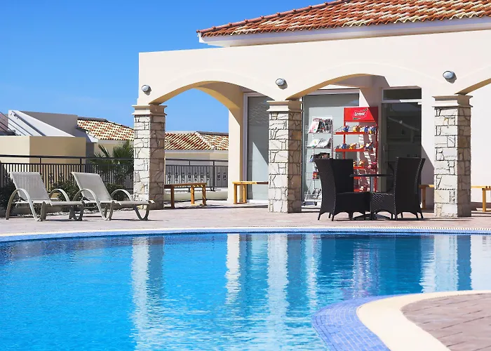 Lägenhetshotell Club St. George (adults Only) 3*