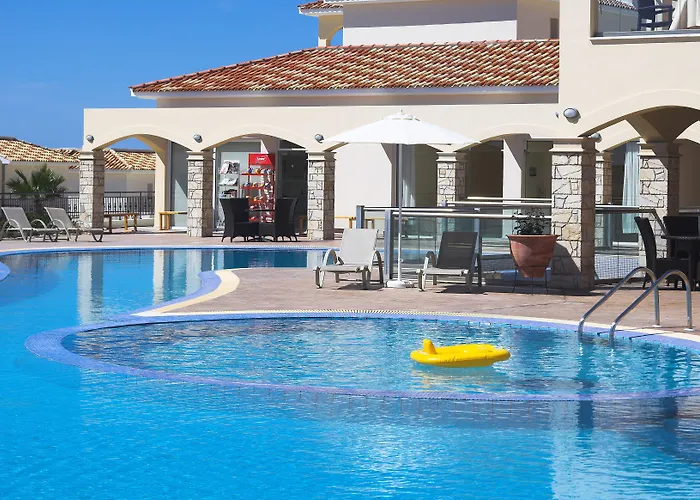 Lägenhetshotell Club St. George (adults Only) Trimitusa