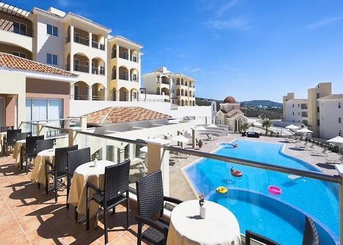 Club St. George (adults Only) Lägenhetshotell