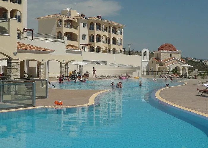 アパートホテル Club St. George (adults Only) 3*